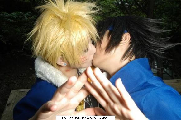 Naruto cosplay - Nu stiu care...dar careva dintre ei e fata -in - Naruto Uzumaki